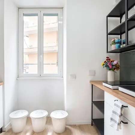 2bdr For 6 Guests - 100mt Subway B1 - 7 Fermate Dal Colosseo Roma