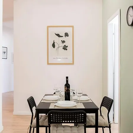 Monte Sacro For 6 Guests Metro B Apartment Rome