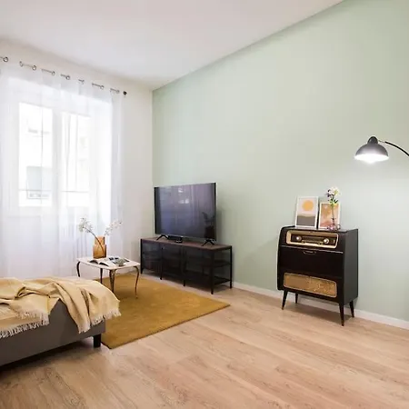 2bdr For 6 Guests - 100mt Subway B1 - 7 Fermate Dal Colosseo Roma