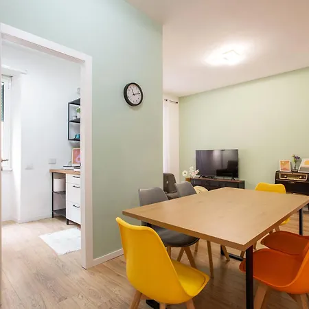 2bdr For 6 Guests - 100mt Subway B1 - 7 Fermate Dal Colosseo Daire