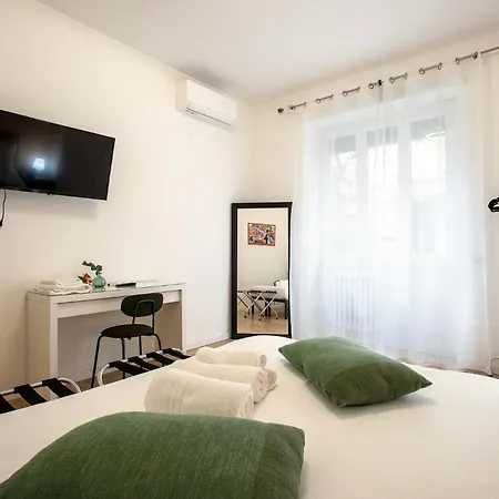 Monte Sacro For 6 Guests Metro B Apartment *