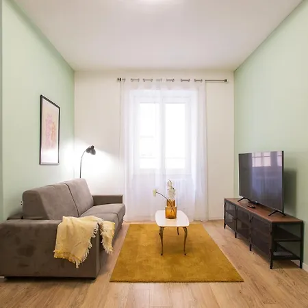 Daire 2bdr For 6 Guests - 100mt Subway B1 - 7 Fermate Dal Colosseo Roma