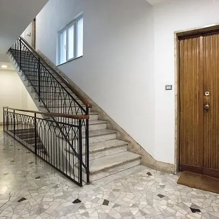 Apartamento Monte Sacro For 6 Guests Metro B